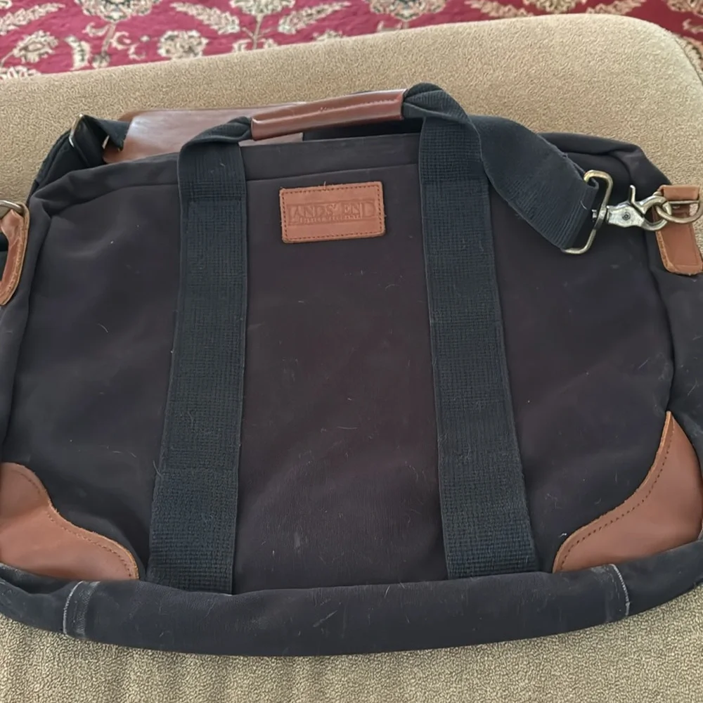 Lands End Vintage Messenger Travel Computer Laptop Bag Black Canvas (TD)